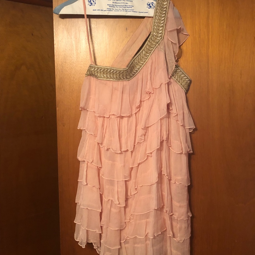 Mini ruffles dress